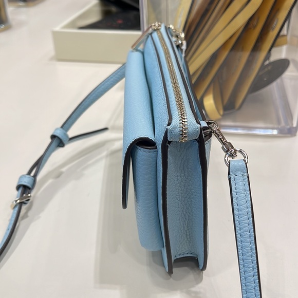 NWT Kate Spade Leila Small Crossbody K8284 
Leather Dewy Blue 
NWT - Picture 5 of 16
